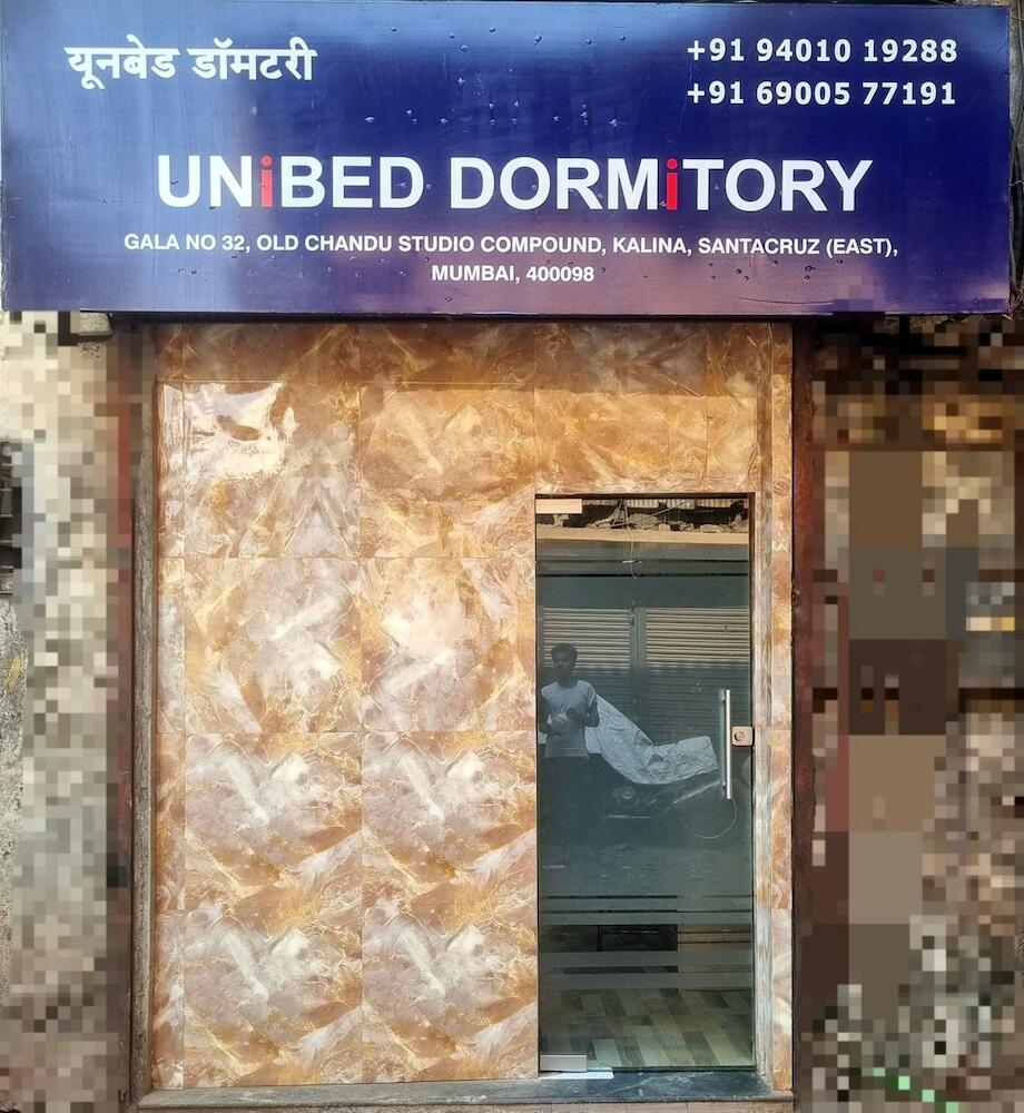 Unibed Dormitory, Mumbai