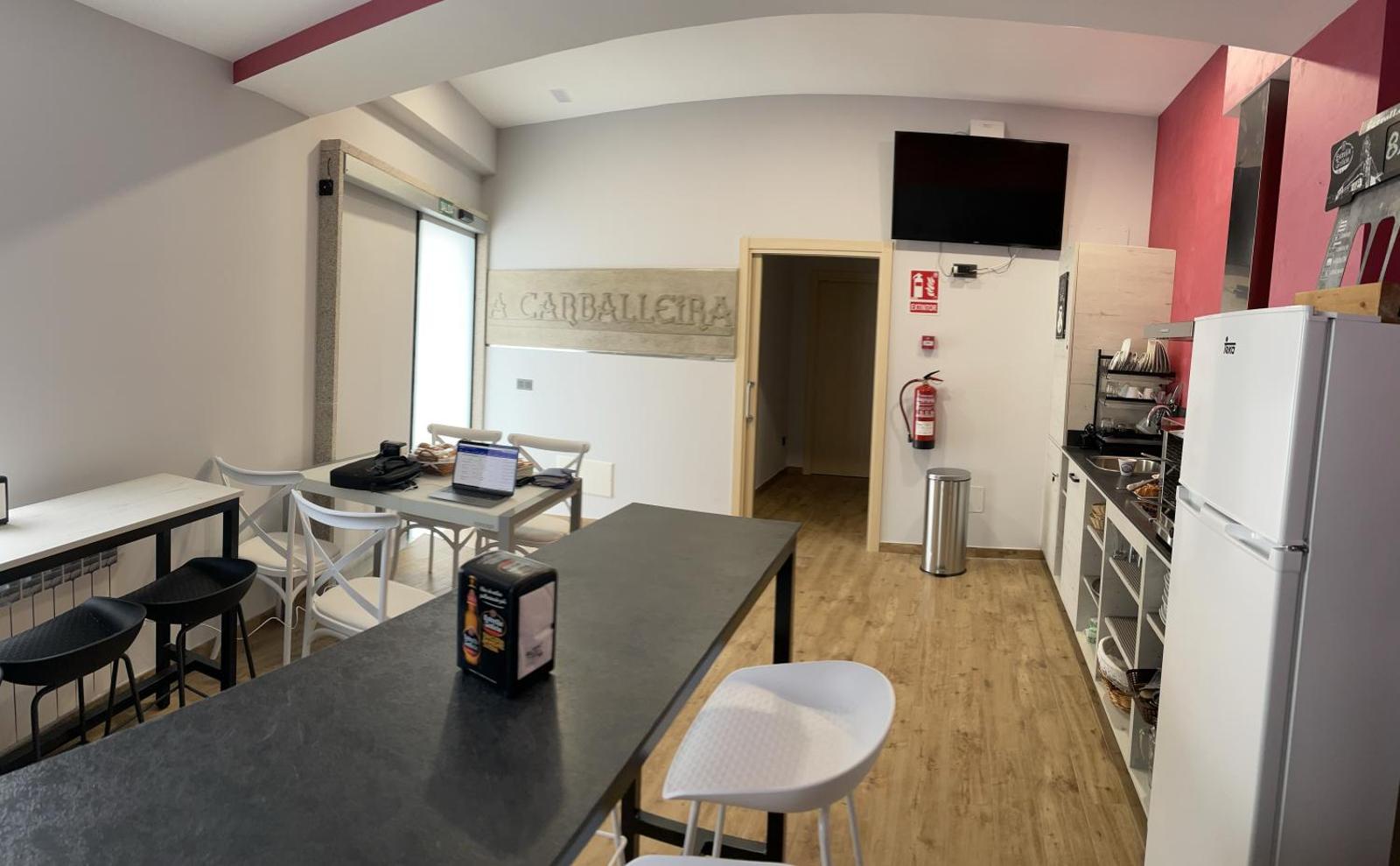 Albergue a Carballeira, Lugo