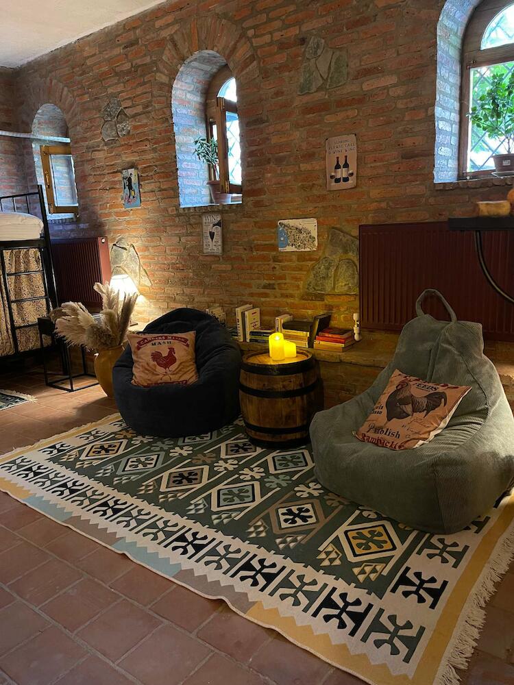 Wine Cellar Hostel, Tbilisi