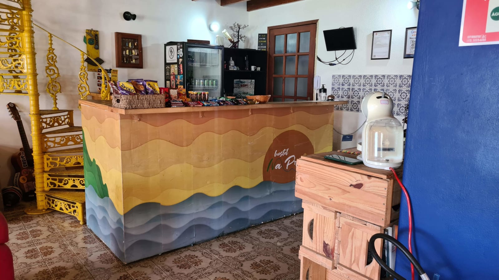 Na Praia - Family Hostel & Coworking