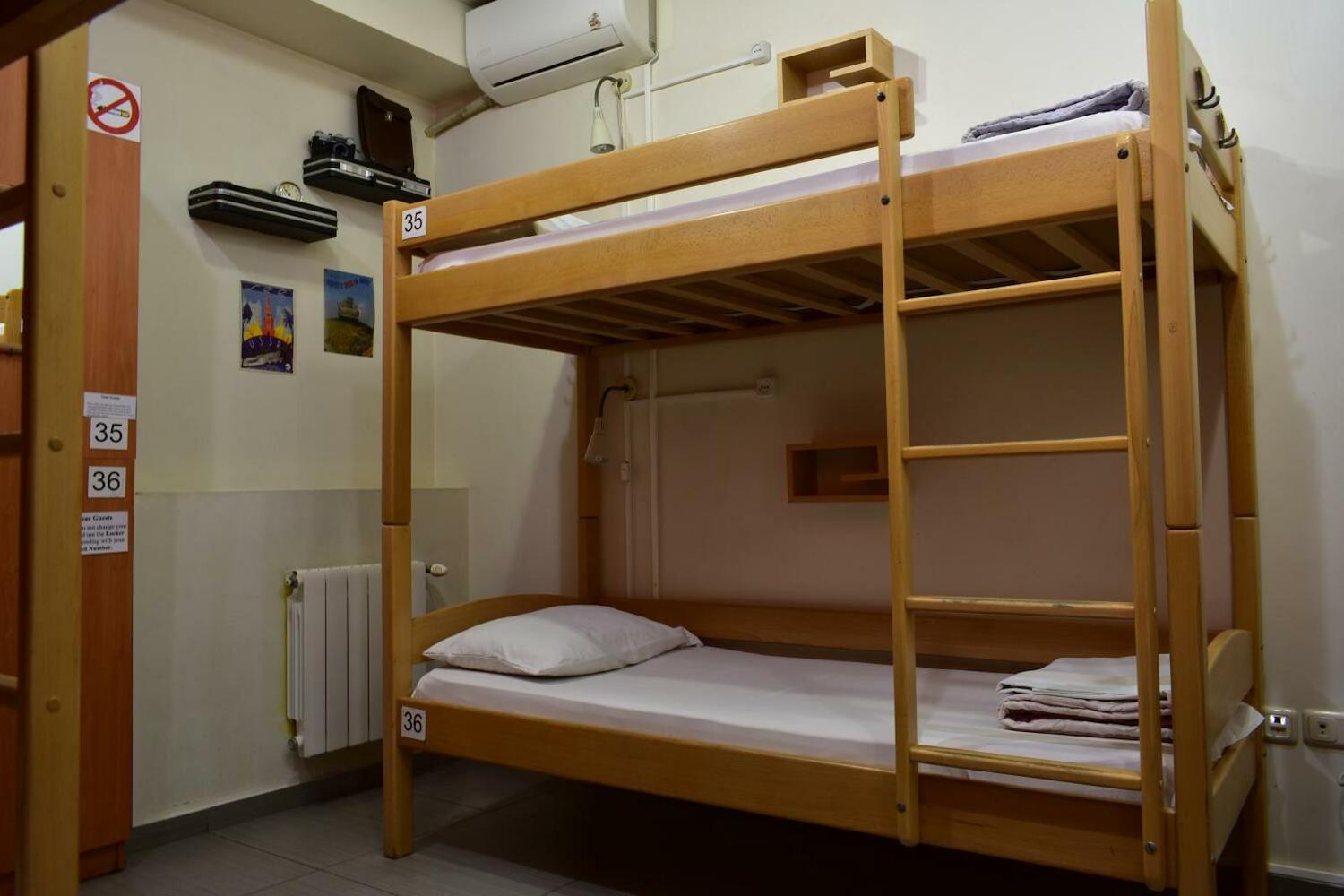 Envoy Hostel & Tours