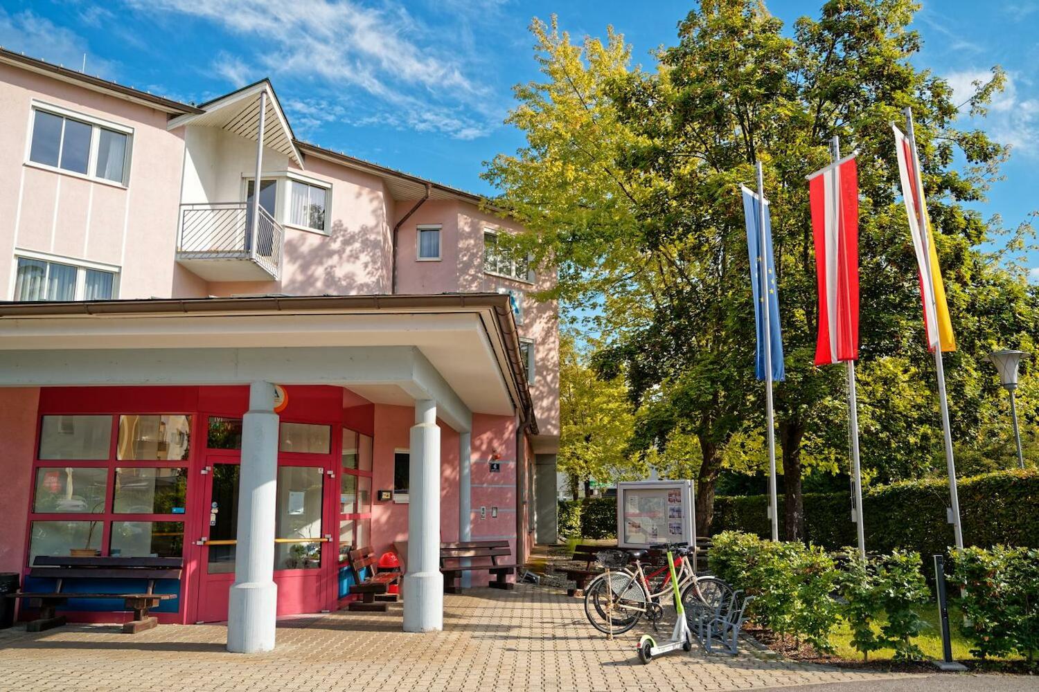 Where to stay in Klagenfurt on a budget