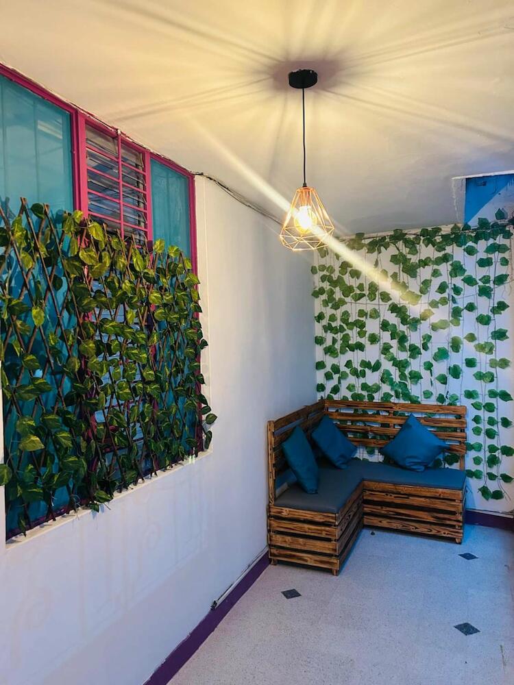 Casa Almanik Hostel, Medellin