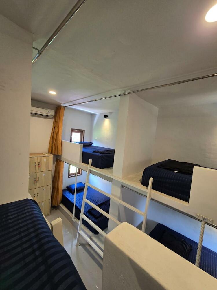 Snuggy Hostel Kuta, Kuta Lombok