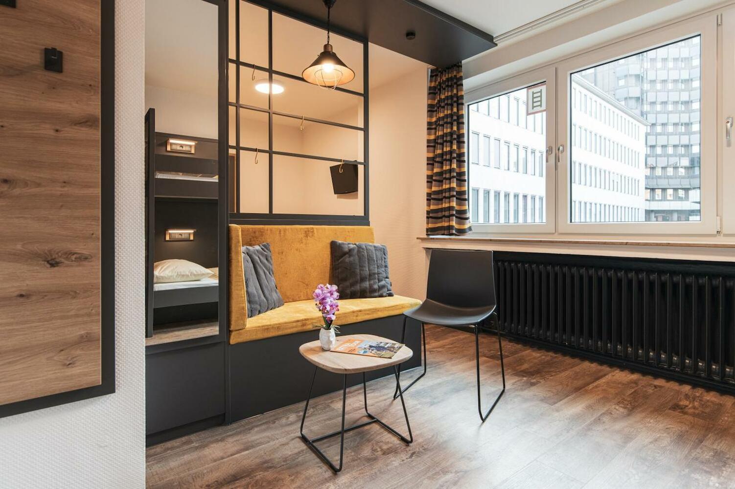 DJH Jugendgästehaus Adolph Kolping, Dortmund DJH Jugendgästehaus Adolph Kolping, Dortmund