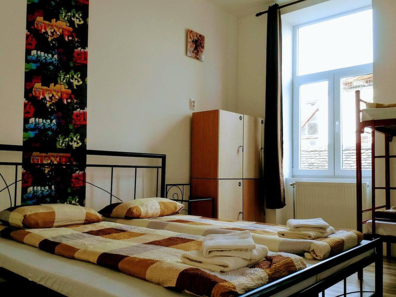 Hostel 1910