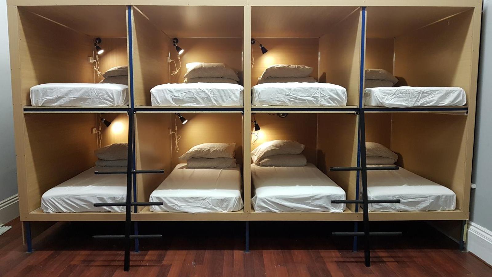Tequila Sunrise Hostel, Adelaide