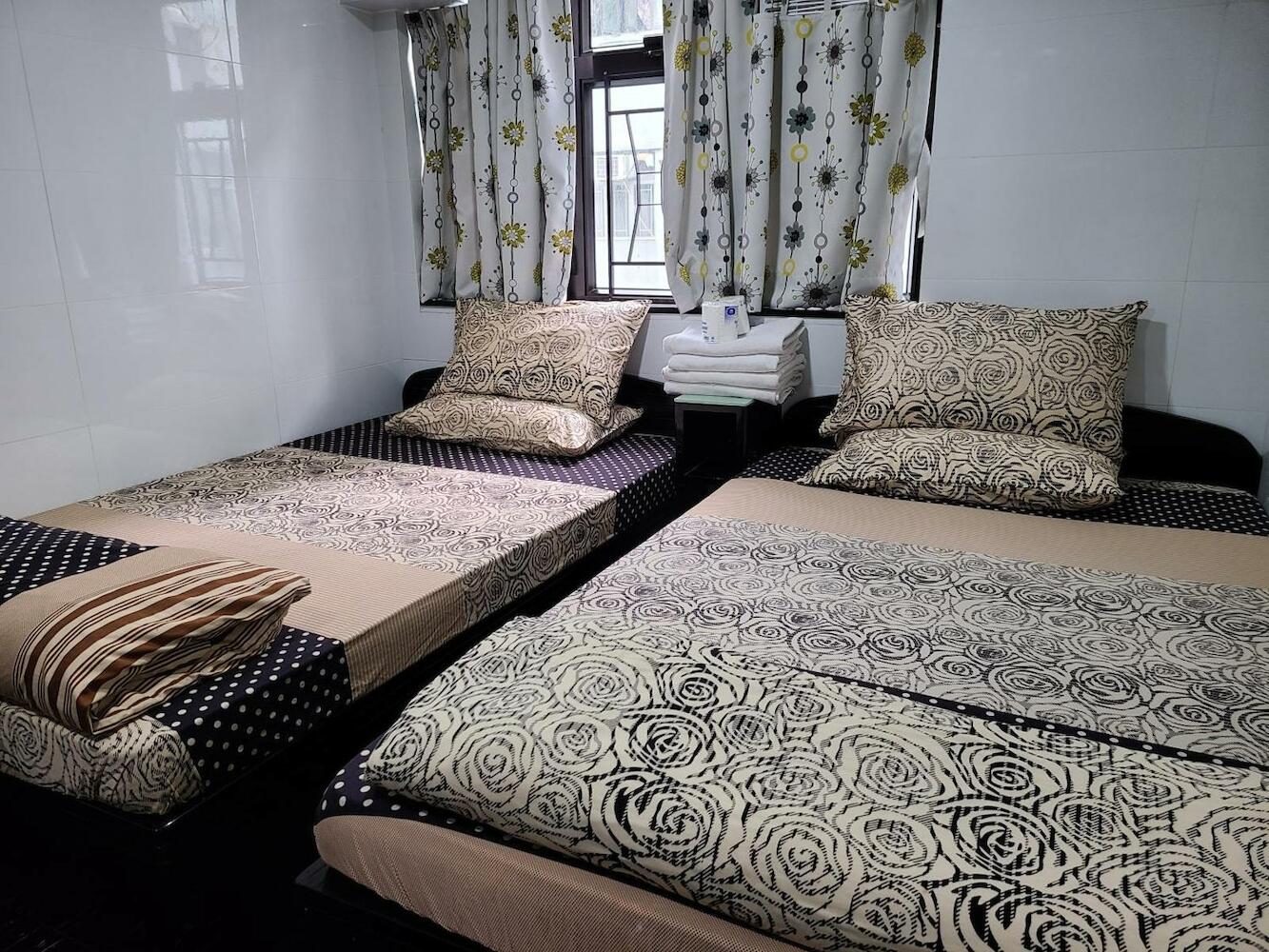 Day & Night Hostel