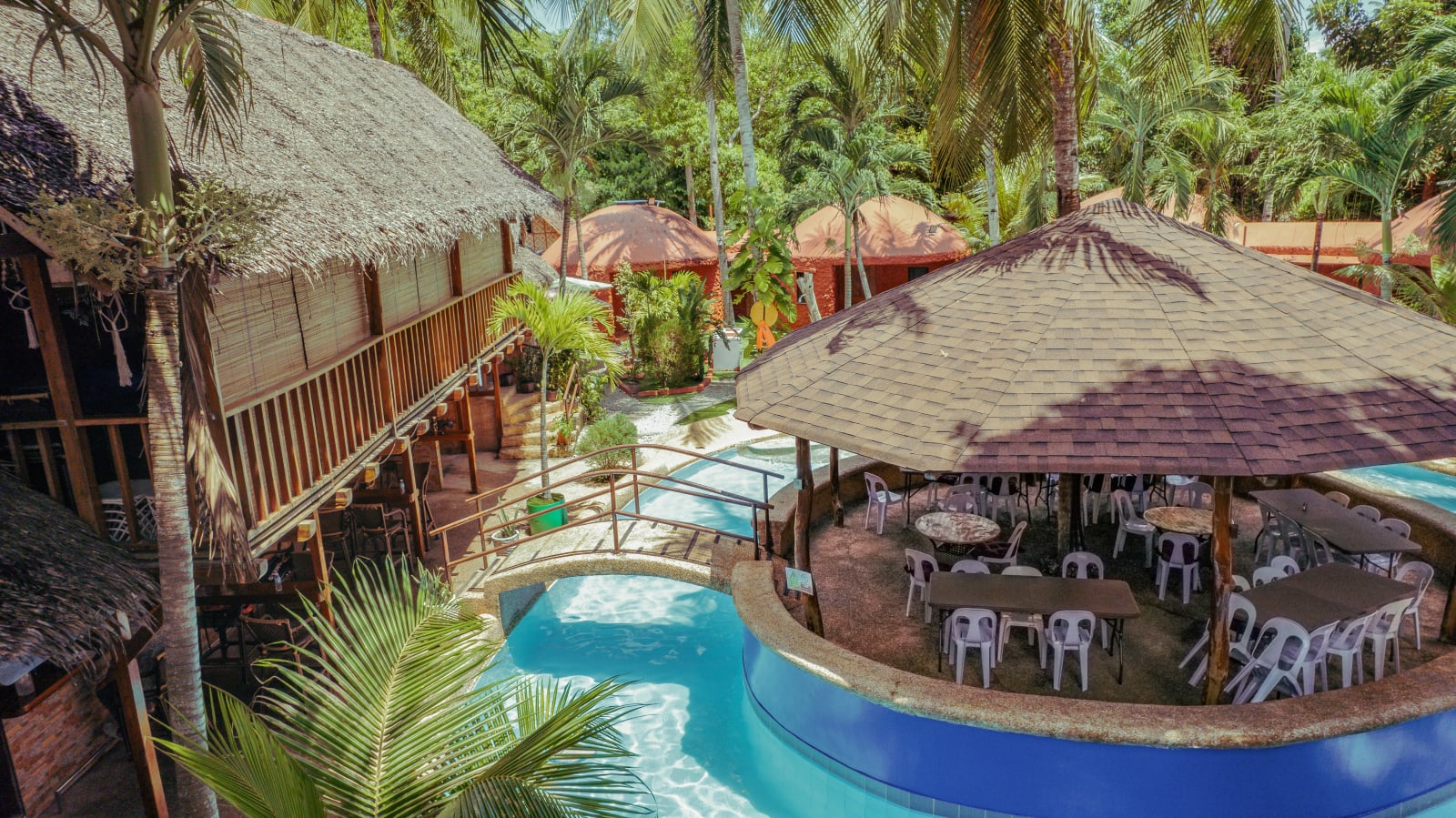 Panglao Chocolate Hills Hostel & Resort