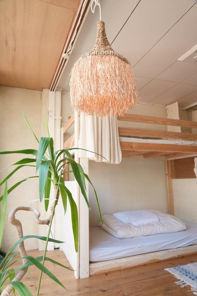 Hostel Ini kobe & Brun donut cafe