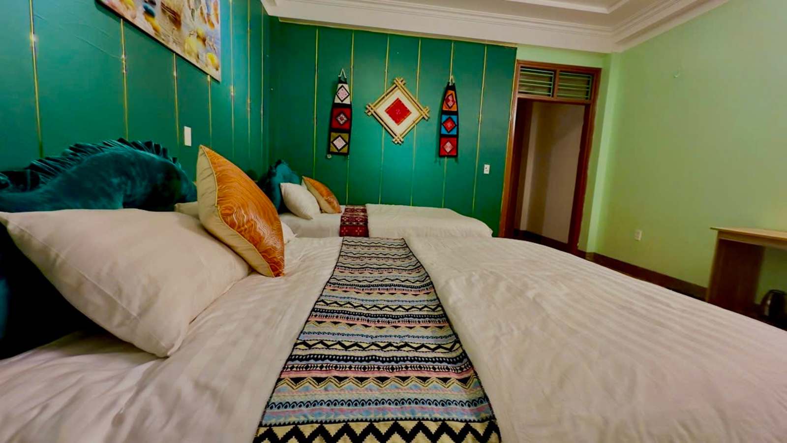 Ha Giang Safari Hostel & Motorbikes, Ha Giang