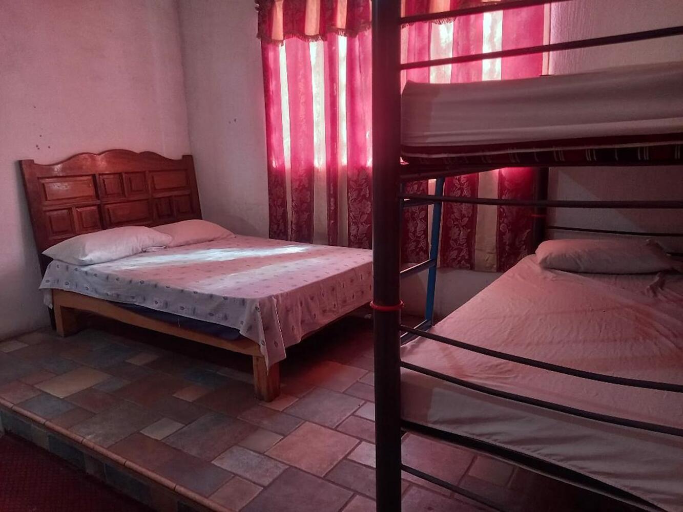Hostal Bravo Vallarta, Puerto Vallarta