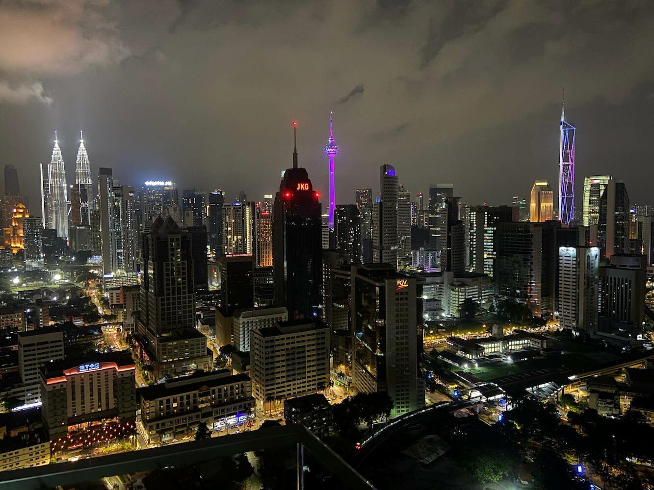 Penthouse Skypool Hostel