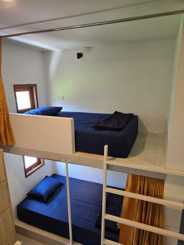 Snuggy Hostel Kuta, Kuta Lombok