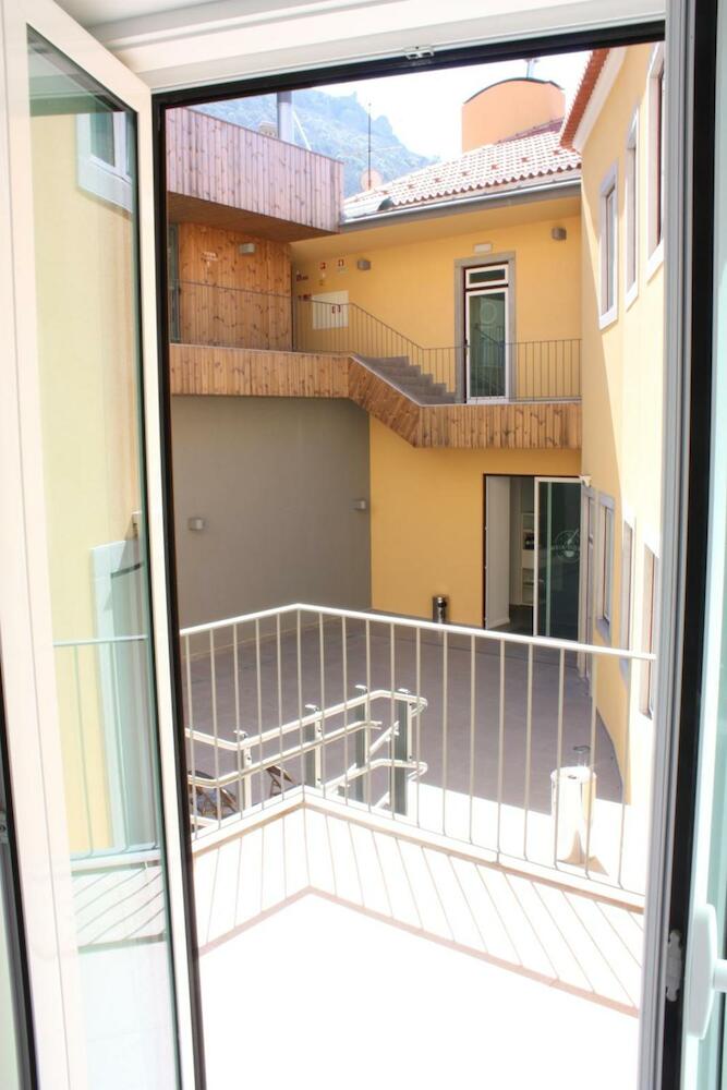 Moon Hill Hostel, Sintra