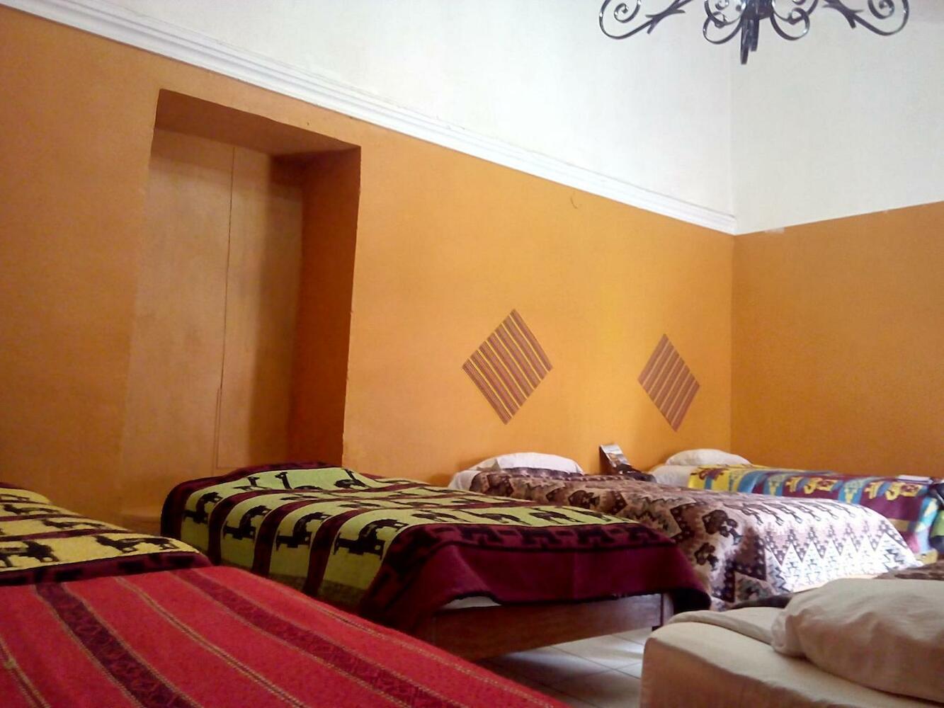 Kurumi Hostel