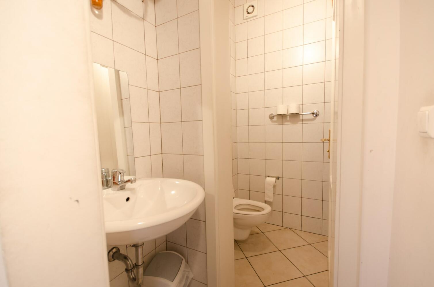 H2O Hostel, Ljubljana