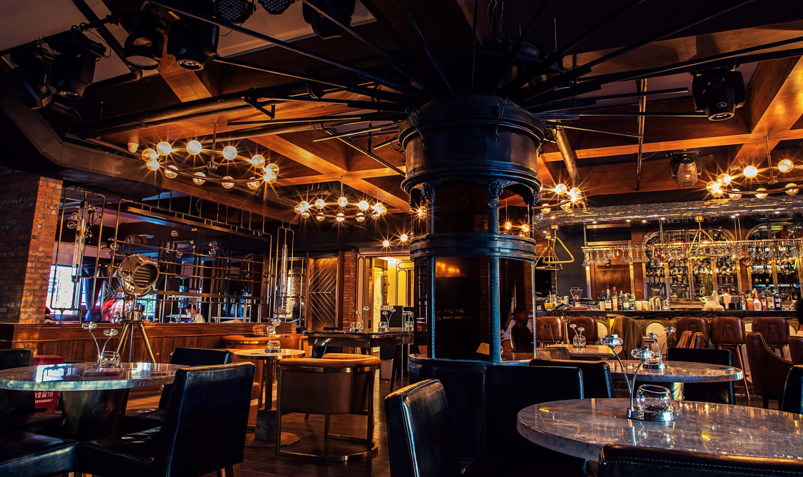 The Hump Route Hostel, Kunming