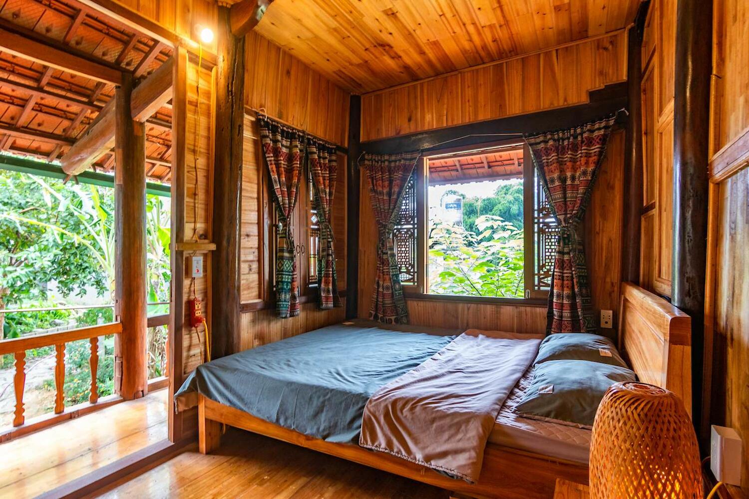 Ec Sa Pa Ta Van, Sapa