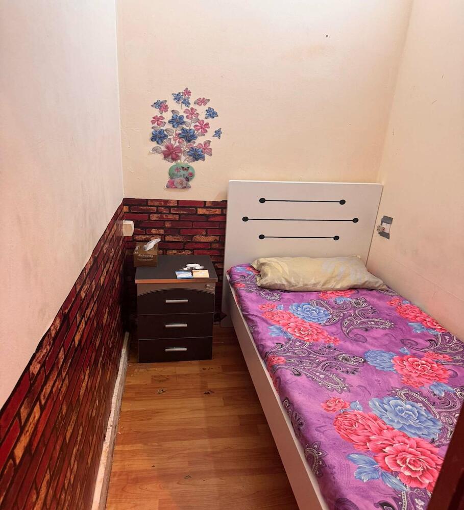 Orange Hostel, Dubai