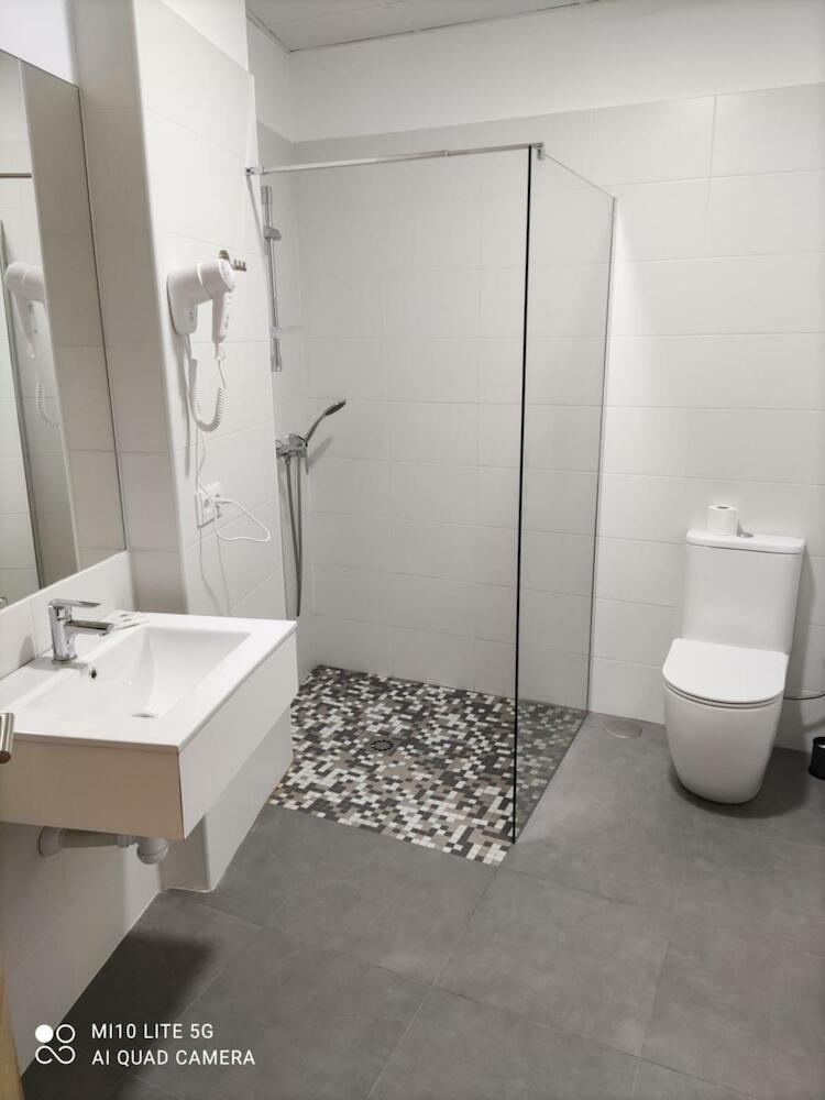 Albergue & Rooms Murgadán, Padron