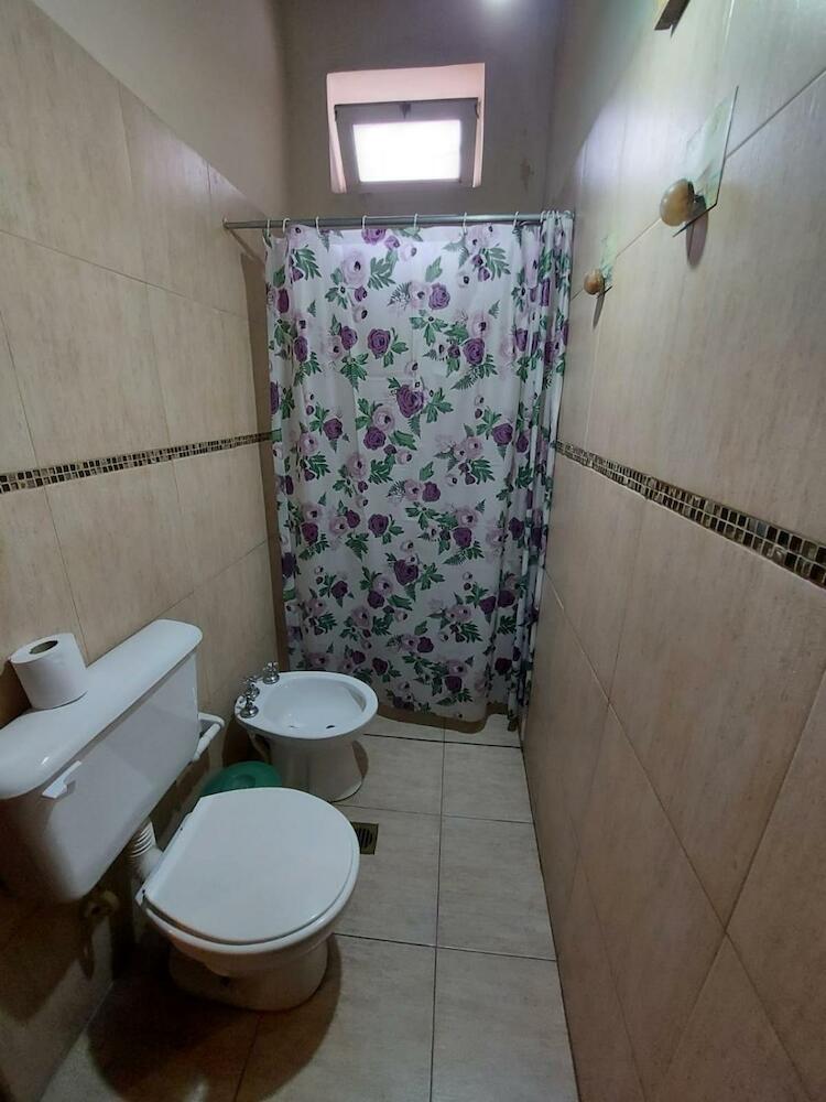 El Chabot Hostel