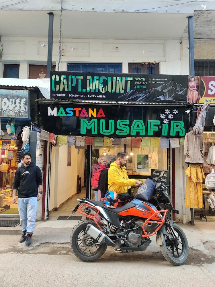 Capt. Mount Stays, Rishikesh