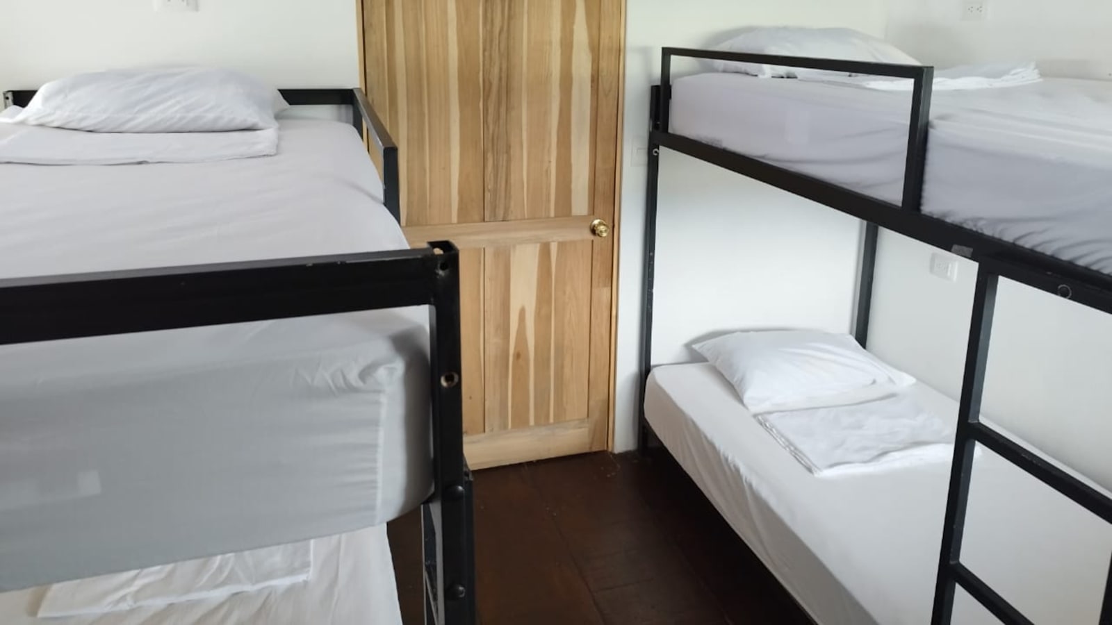 Hostel Batzu, La Fortuna