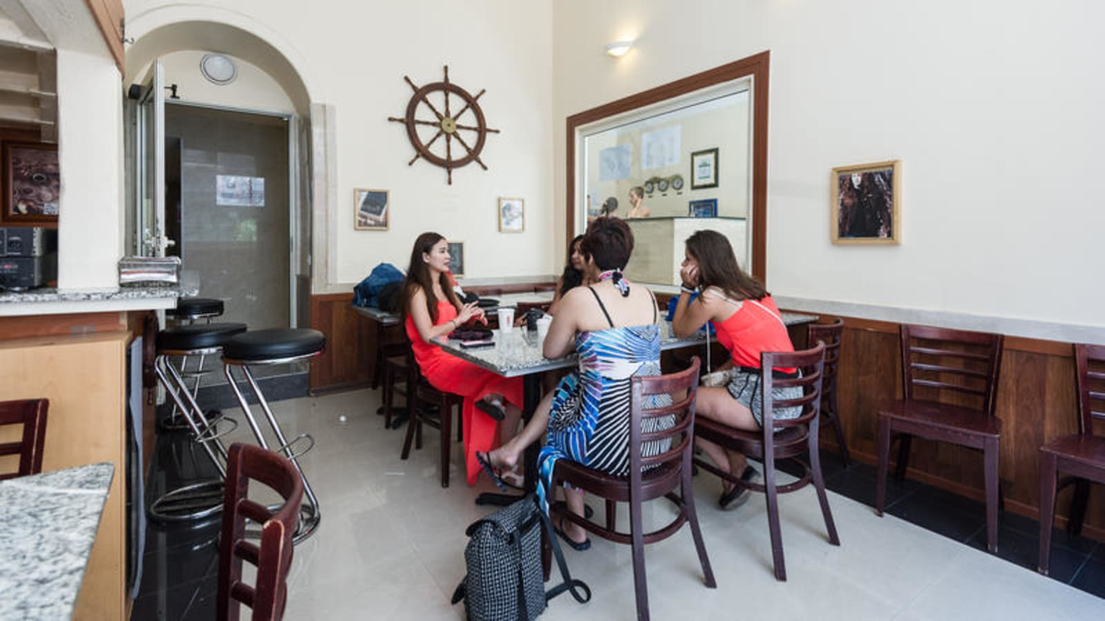 Baccarat Hostel, Nice