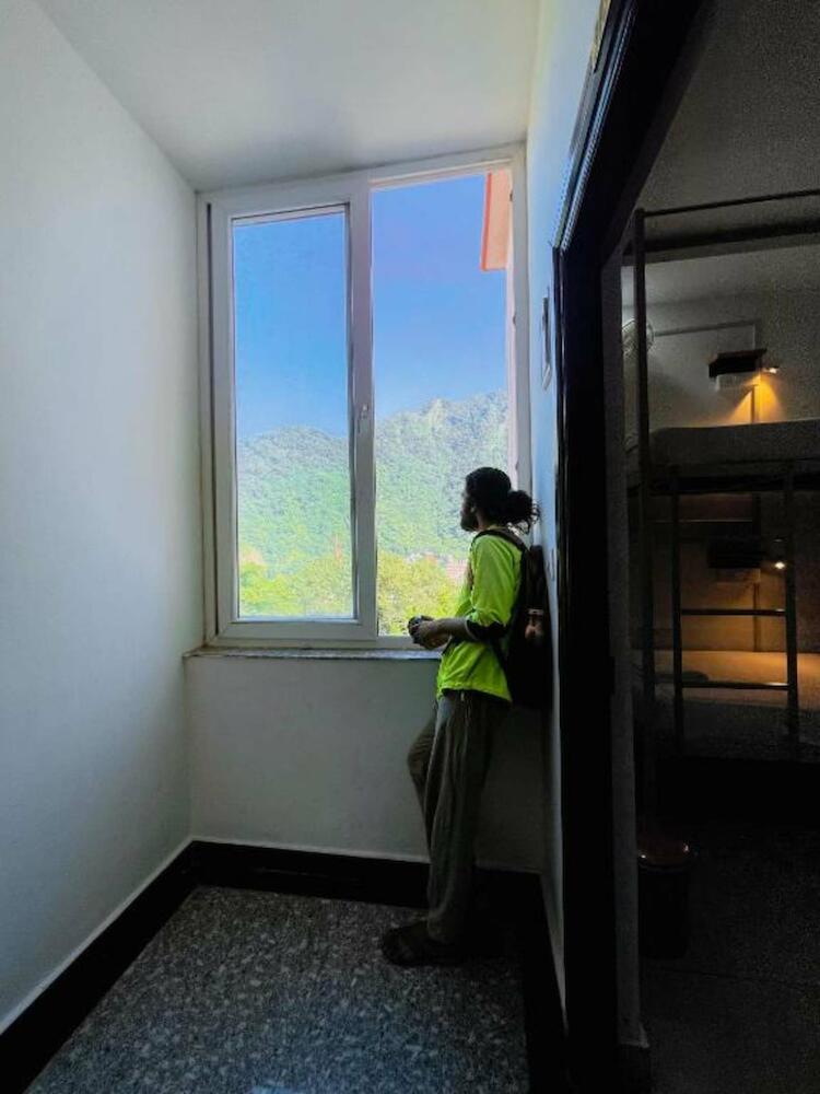 Blue River Hostel,, Rishikesh