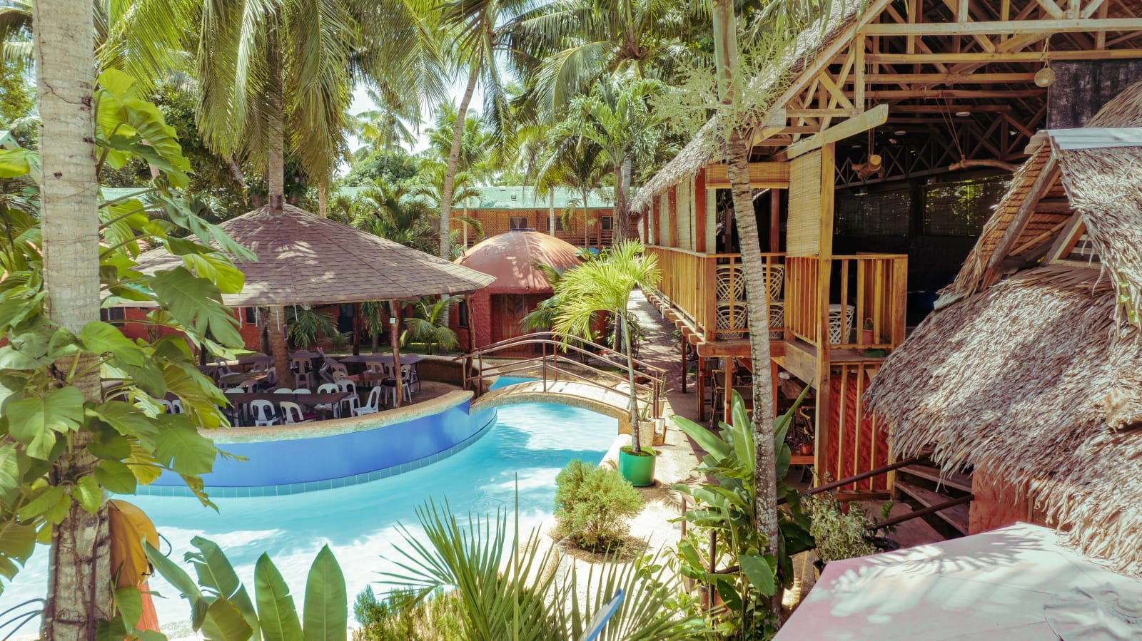 Panglao Chocolate Hills Hostel & Resort