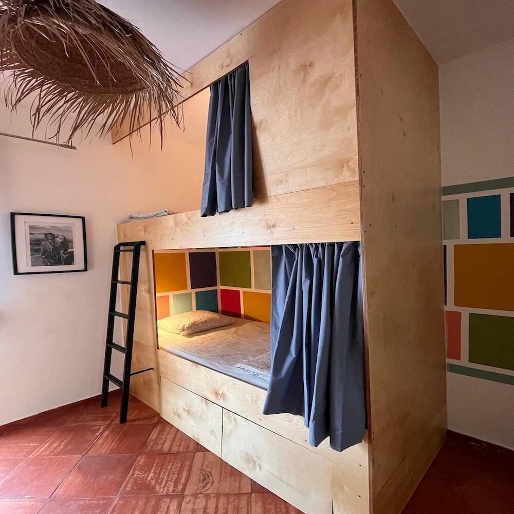 Banana Beach House, Lagos