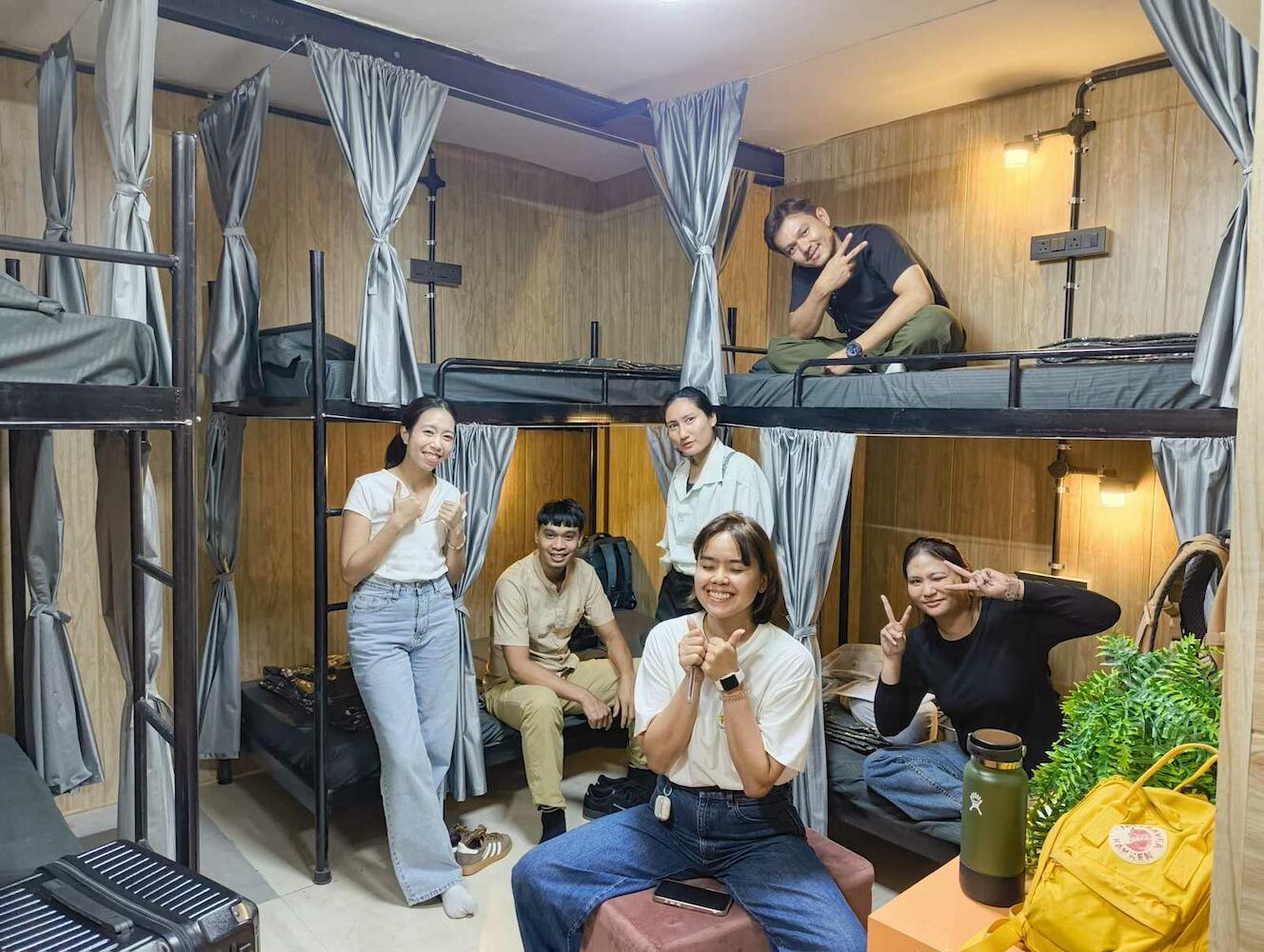 Ghumakkads Hostel, New Delhi