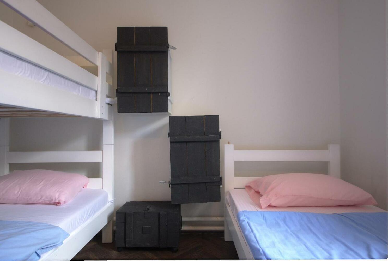 Hostel Fair & Square, Belgrade