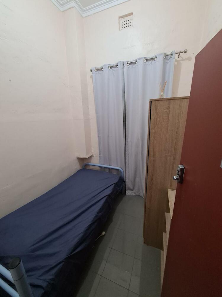 myOZexp Aberdeen Lodge, Perth