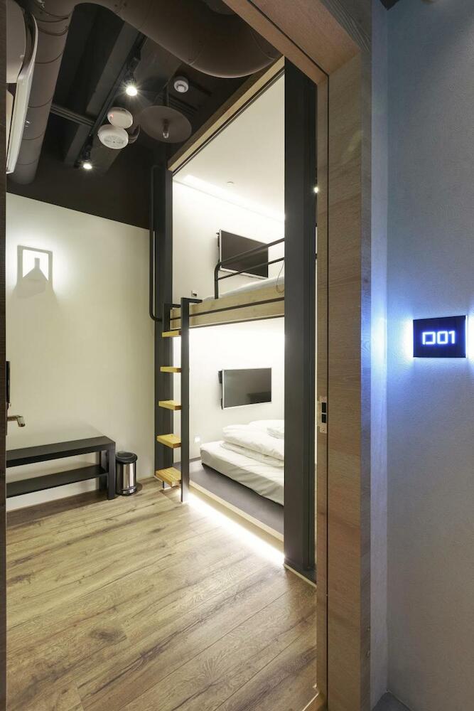 Taiwan Youth Hostel & Capsule Hotel, Taipei