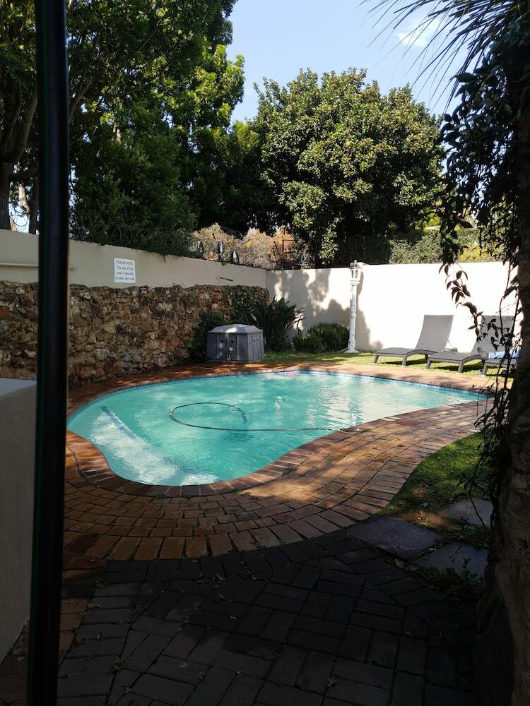 Birchway's Backpackers, Pretoria Birchway's Backpackers, Pretoria