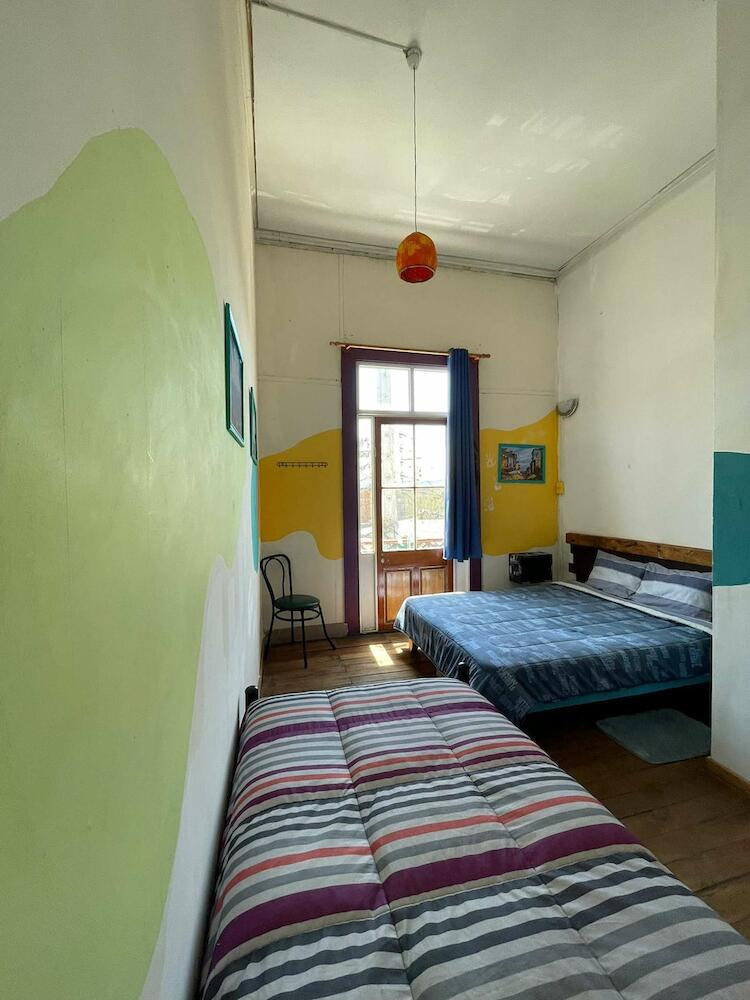 Valparadise Hostel, Valparaíso