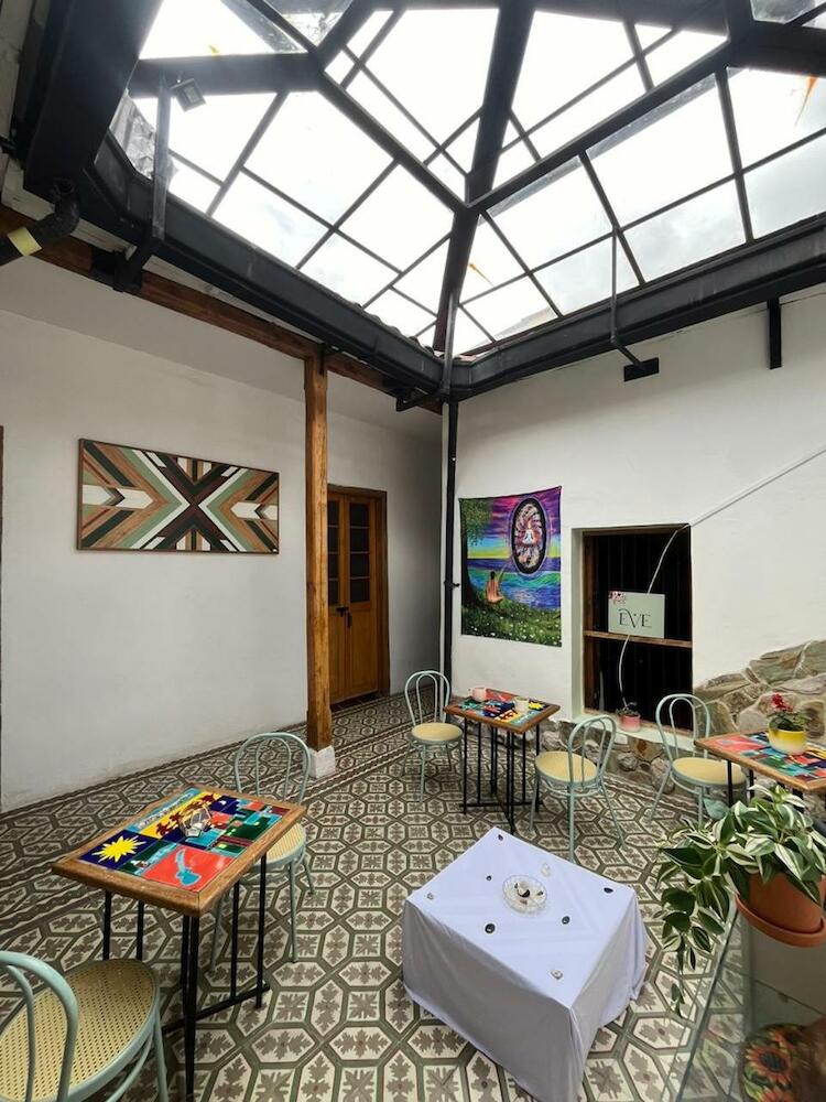 Eve Hostel, Bogotá