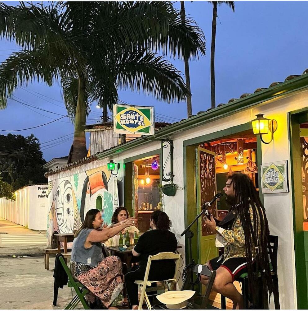 Paraty Santo Hostel Bar
