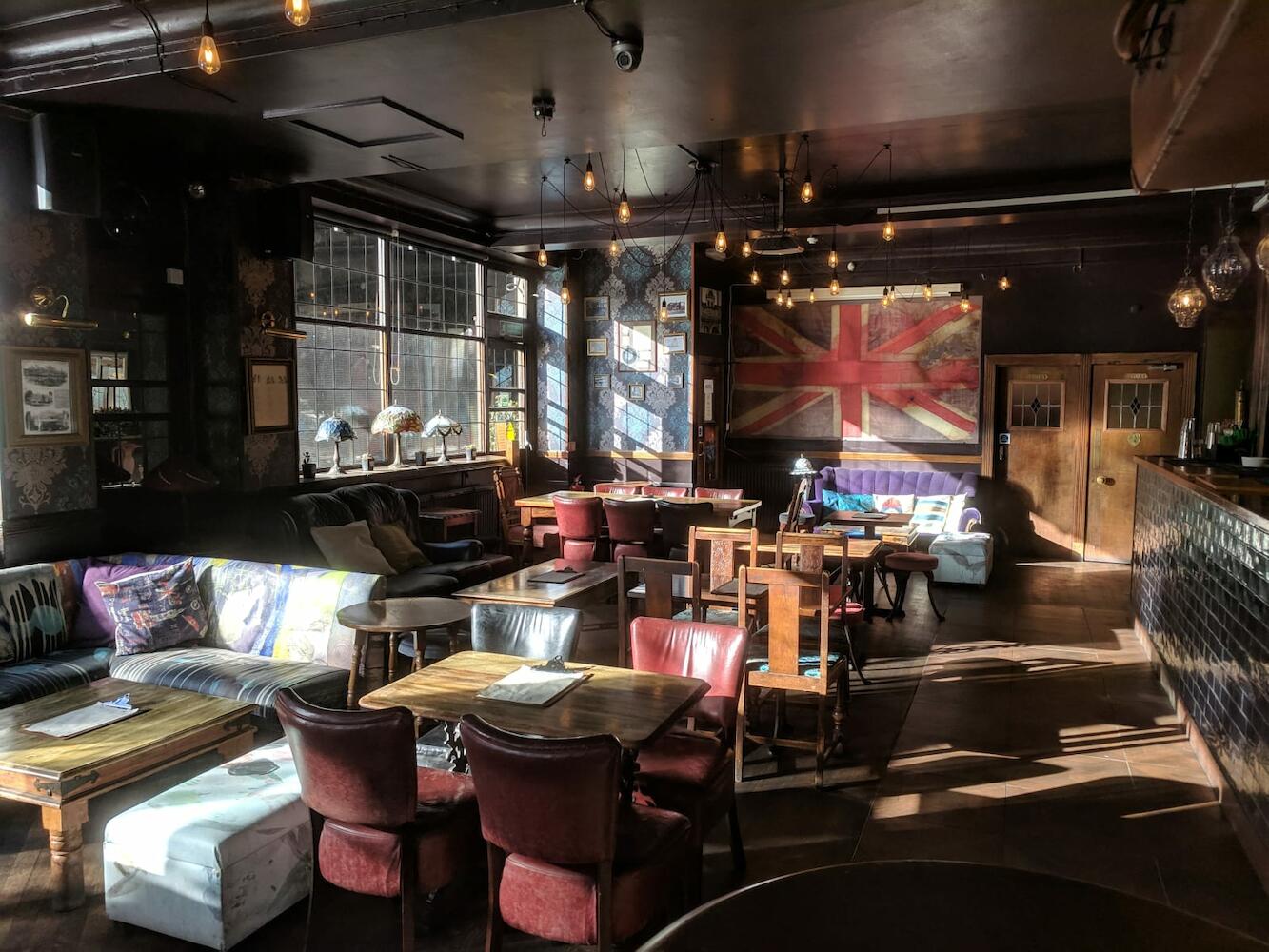 The Walrus Bar & Hostel, London