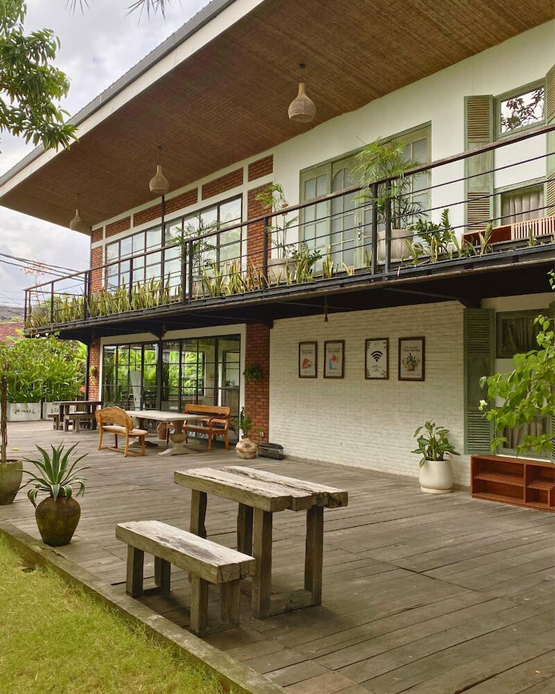 White Penny Hostel, Seminyak