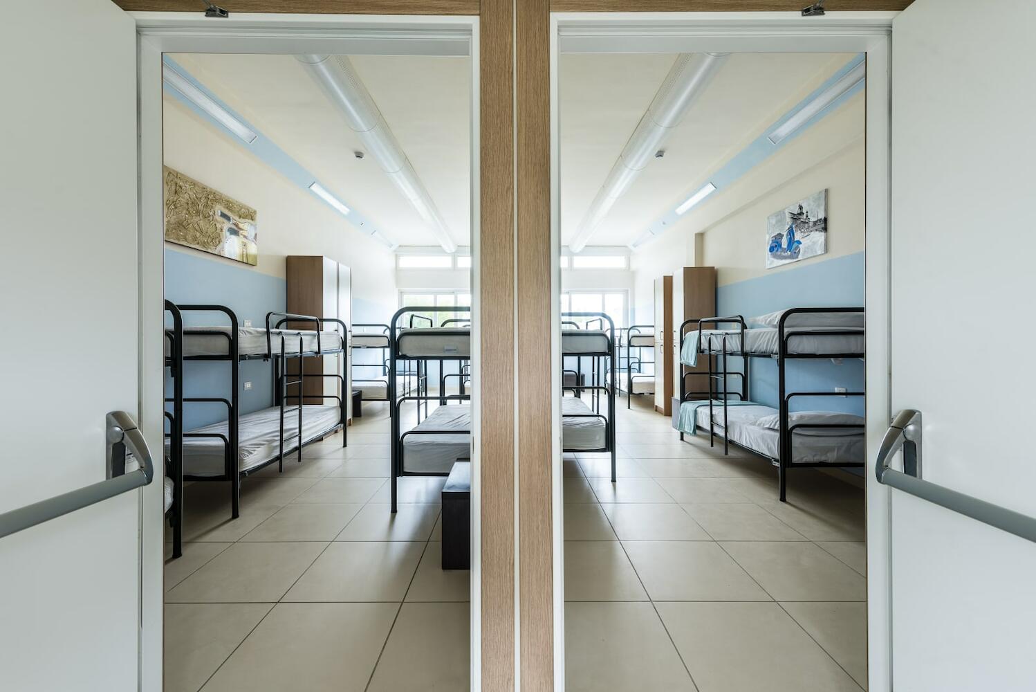 Eliopoli Beach Hostel & Restaurant