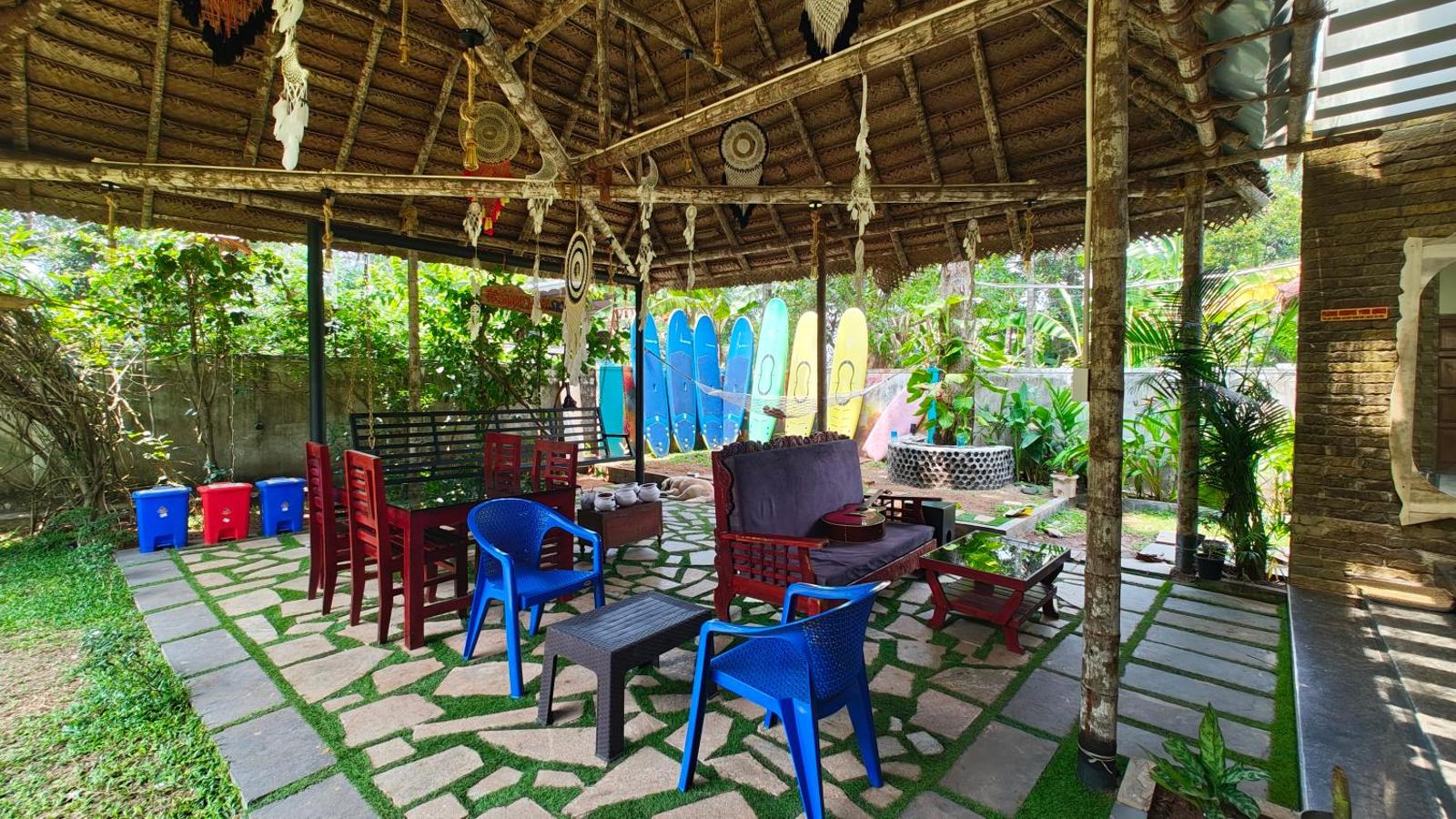 Sky's Surf Hostel, Varkala