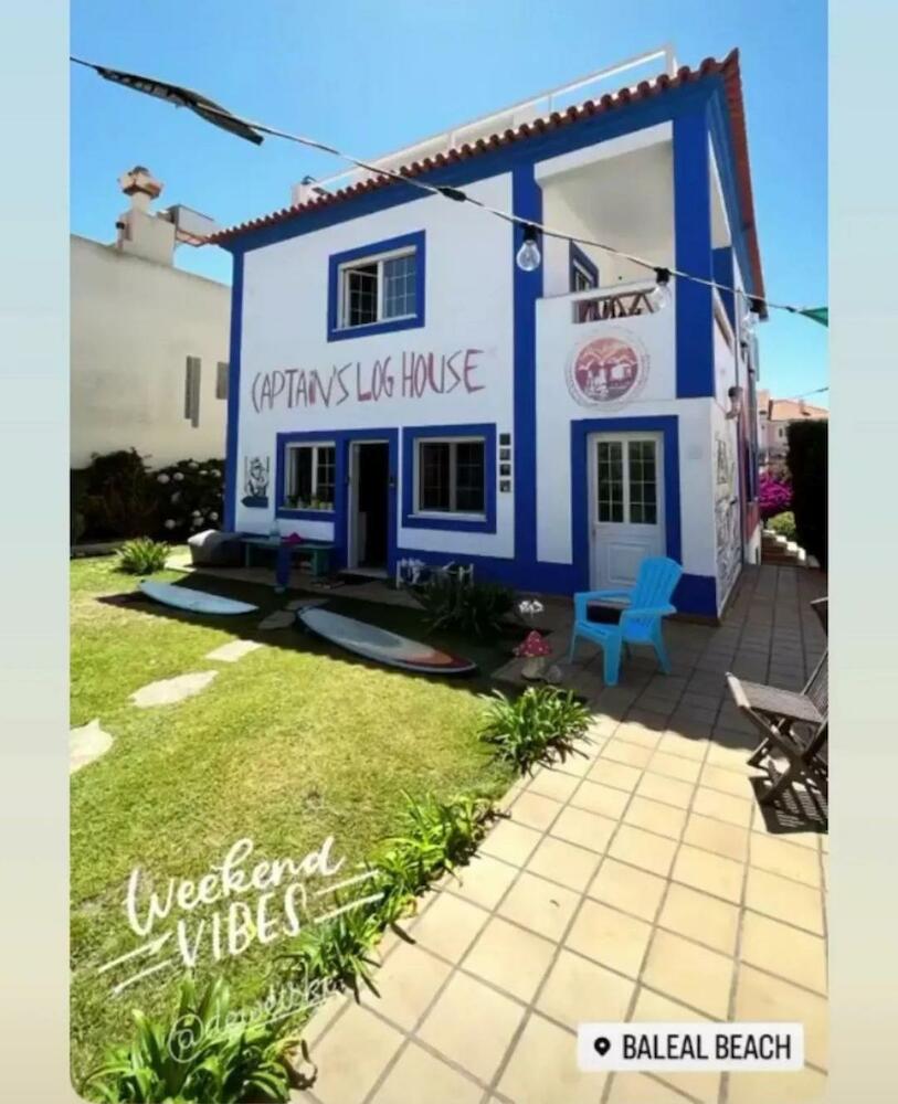 Captain's Log House, Peniche