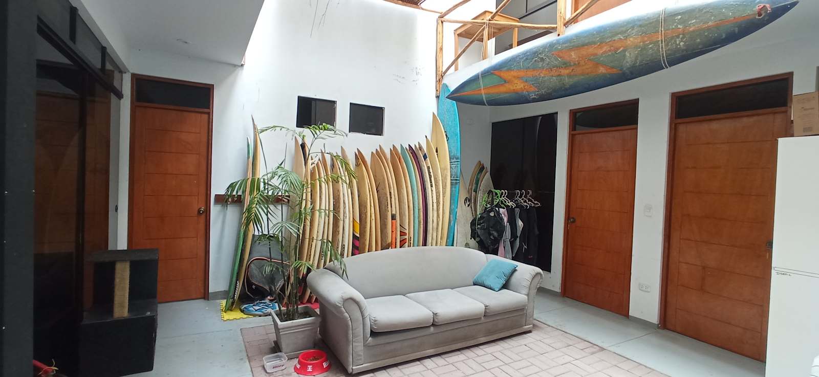 Bravo Hostels: Surf House, Lima
