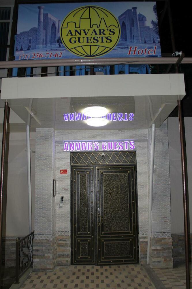 Anvar's Guests, Tashkent