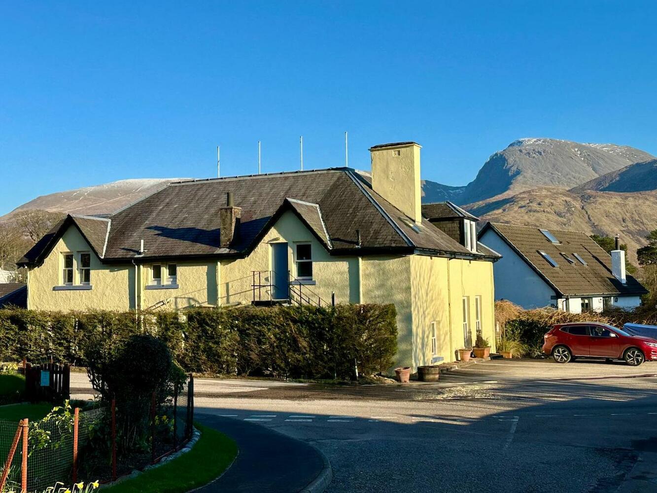 Chase The Wild Goose Hostel, Fort William