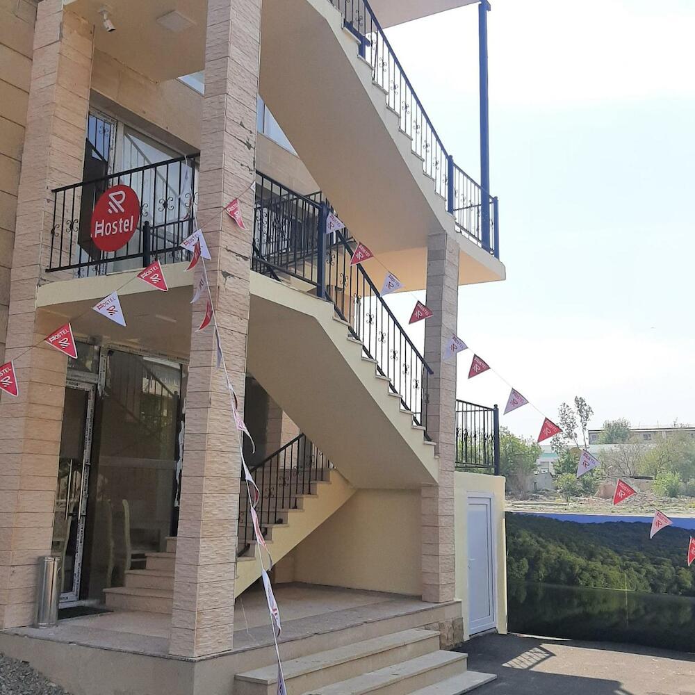 Rahat Hostel