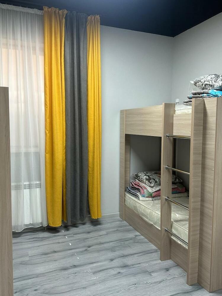 Vibe Hostel, Almaty